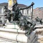 Augustus-Brunnen in Augsburg auf dem Rathausplatz aus den Jahren 1588 - 1594 (Renaissance).