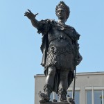 Augustus-Brunnen in Augsburg auf dem Rathausplatz aus den Jahren 1588 - 1594 (Renaissance).