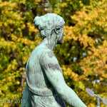 Reiterstandbild “Amazone zu Pferd” von Louis Tuaillon im Großen Tiergarten in Berlin, Zustand: Oktober 2015.