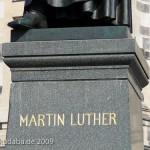 Luther-Denkmal in Dresden von Ernst Rietschel von 1861, Aufstellung an diesem Ort 1885, Guss von Christian Albert Bierling