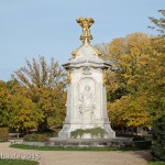 Musiker-Denkmal im Großen Tiergarten in Berlin-Tiergarten von Rudolf Siemering aus dem Jahr 1904, Zustand: Oktober 2015.