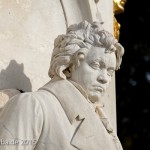 Musiker-Denkmal im Großen Tiergarten in Berlin-Tiergarten von Rudolf Siemering aus dem Jahr 1904, Zustand: Oktober 2015.