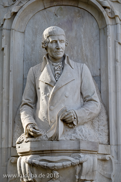 Musiker-Denkmal im Großen Tiergarten in Berlin-Tiergarten von Rudolf Siemering aus dem Jahr 1904, Zustand: Oktober 2015.