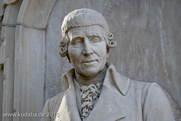Musiker-Denkmal im Großen Tiergarten in Berlin-Tiergarten von Rudolf Siemering aus dem Jahr 1904, Zustand: Oktober 2015.