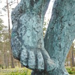 Bronzeskulptur “Dionysos” von Georg Kolbe im Kolbe-Hain in Westend, Berlin-Charlottenburg, Nachguss von 1962 aus der Bildgießerei Noack, Berlin, Detailansicht