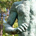 Bronzeskulptur “Dionysos” von Georg Kolbe im Kolbe-Hain in Westend, Berlin-Charlottenburg, Nachguss von 1962 aus der Bildgießerei Noack, Berlin