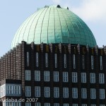 Anzeiger-Hochhaus in Hannover von Fritz Höger aus den Jahren 1927 - 1928 im expressionistischem Architekturstil, Detailansicht