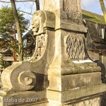 Bismarckbrücke in Grunewald, Berlin-Wilmersdorf, Detailansicht des Brückengeländers: Sandsteinskulptur