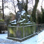 Bismarckbrücke in Grunewald, Berlin-Wilmersdorf, Nordöstliche Sphinx von Max Klein