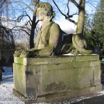 Bismarckbrücke in Grunewald, Berlin-Wilmersdorf, Südwestliche Sphinx von Max Klein