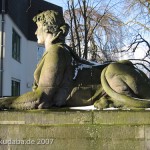 Bismarckbrücke in Grunewald, Berlin-Wilmersdorf, Südwestliche Sphinx von Max Klein