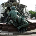 Neptunbrunnen von Reinhold Begas auf dem Alexanderplatz in Berlin-Mitte, Detailansicht