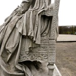 Das Denkmal Sophie von Hannover, geschaffen von W. Engelhardt im Jahr 1876, befindet sich in den Herrenhäuser Gärten in Hannover