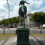 Reiterdenkmal "Der Sieger" auf dem Steubenplatz in Berlin-Charlottenburg von Louis Tuaillon von 1899