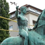 Reiterdenkmal "Der Sieger" auf dem Steubenplatz in Berlin-Charlottenburg von Louis Tuaillon von 1899