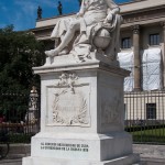 Denkmal Alexander von Humboldts in Berlin-Mitte von Reinhold Begas von 1882, Gesamtansicht