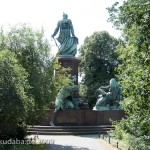 Bismarck-Nationaldenkmal am Großen Stern in Berlin-Tiergarten von Reinhold Begas, Gesamtansicht