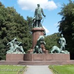 Bismarck-Nationaldenkmal am Großen Stern in Berlin-Tiergarten von Reinhold Begas, Gesamtansicht