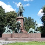 Bismarck-Nationaldenkmal am Großen Stern in Berlin-Tiergarten von Reinhold Begas, Gesamtansicht