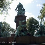 Bismarck-Nationaldenkmal am Großen Stern in Berlin-Tiergarten von Reinhold Begas, Gesamtansicht