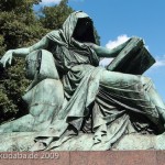 Bismarck-Nationaldenkmal am Großen Stern in Berlin-Tiergarten von Reinhold Begas, Detailansicht