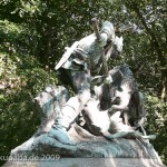 Denkmal "Eberjagd der Renaissancezeit (um 1500)" von Carl Begas von 1882, Gesamtansicht der Skulptur