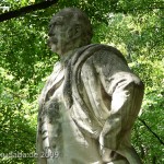 Denkmal Theodor Fontane im Großen Tiergarten in Berlin von Max Klein, Detailansicht