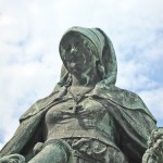 Gertrudendenkmal auf der Gertraudenbrücke in Berlin-Mitte von Rudolf Siemering von 1896, Detailansicht