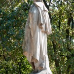 Goethe-Denkmal im Großen Tiergarten in Berlin von Fritz Schaper von 1880, Detailansicht der Standfigur Goethes