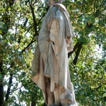 Goethe-Denkmal im Großen Tiergarten in Berlin von Fritz Schaper von 1880, Detailansicht der Standfigur Goethes