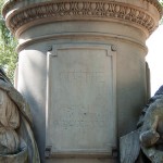 Goethe-Denkmal im Großen Tiergarten in Berlin von Fritz Schaper von 1880, Detailansicht des Sockels