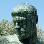 Denkmal "Herkules mit dem erymanthischen Eber" von Louis Tuaillon in Berlin-Tiergarten, Detailansicht