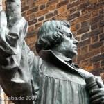 Luther-Denkmal in Hannover von Carl Dopmeyer, Detailansicht Luthers