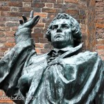 Luther-Denkmal in Hannover von Carl Dopmeyer, Detailansicht Luthers