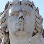 Schiller-Denkmal in Berlin-Mitte auf dem Gendarmenmarkt von Reinhold Begas, Detailansicht der Standfigur Schillers