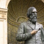 Denkmal Albrecht von Graefe in Berllin-Mitte von 1881, Detailansicht