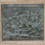 Zieten-Denkmal in der Mohrenstraße in Berlin-Mitte, Detailansicht des Sockels
