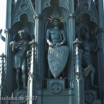 Kreuzberg-Denkmal in Berlin-Kreuzberg, Detailansicht des gusseisernen Denkmals