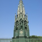 Kreuzberg-Denkmal in Berlin-Kreuzberg, Detailansicht des gusseisernen Denkmals