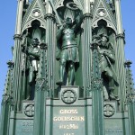 Kreuzberg-Denkmal in Berlin-Kreuzberg, Detailansicht des gusseisernen Denkmals