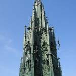 Kreuzberg-Denkmal in Berlin-Kreuzberg, Detailansicht des gusseisernen Denkmals