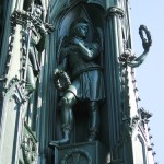 Kreuzberg-Denkmal in Berlin-Kreuzberg, Detailansicht des gusseisernen Denkmals