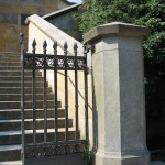 Kreuzberg-Denkmal in Berlin-Kreuzberg, Detailansicht des Sockels