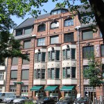 Gebäude Bundesallee 86 - 88 in Berlin-Schöneberg, für die Askania-Werke von Hans Altmann in den Jahren 1918-1919 und 1934-1935 im expressionistischen Stil errichtet.