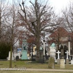 Grabmal von Gerhard Johann David von Scharnhorst auf dem Invalidenfriedhof in Berlin-Mitte, Gesamtansicht aus der Ferne