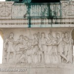 Grabmal von Gerhard Johann David von Scharnhorst auf dem Invalidenfriedhof in Berlin-Mitte, Detailansicht des Sockelreliefs