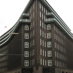 Chilehaus in Hamburg von Fritz Höger aus den Jahren 1922 - 1924 im Stil des Expressionismus, Detailansicht