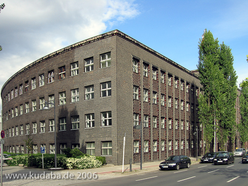 Haus des Rundfunks in Berlin-Charlottenburg, Gesamtansicht von der Masurenallee aus betrachtet