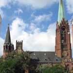 Apostel-Paulus-Kirche in Berlin-Schöneberg von Franz Heinrich Schwechten im historistischen, neogotischen Stil in den Jahren 1892 - 1894 errichtet.