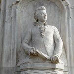 Musiker-Denkmal im Großen Tiergarten in Berlin-Tiergarten von Rudolf Siemering aus dem Jahr 1904, Detailansicht Mozart